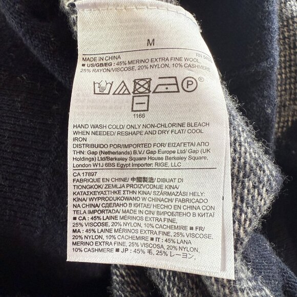 Banana Republic blue and gray wide striped long sleeve pullover sweater size M - Picture 7 of 7